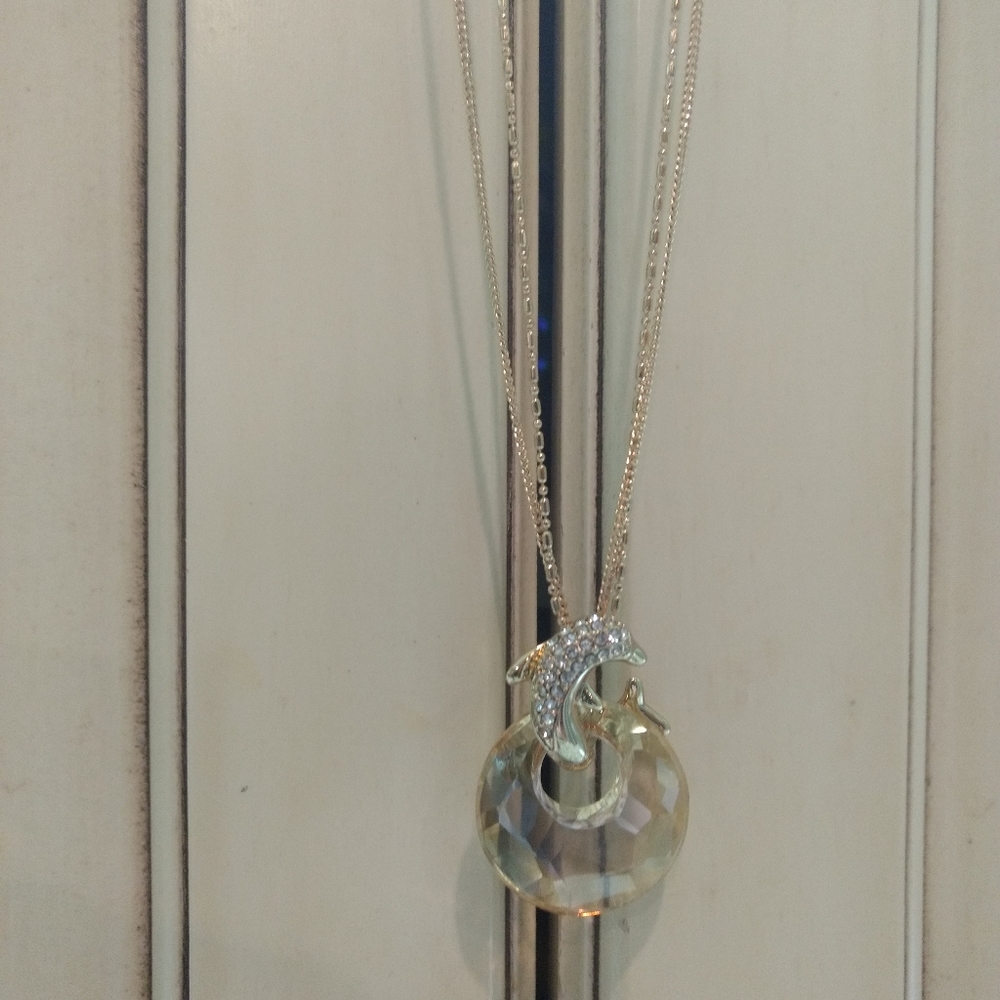 Necklace - Picture 2 of 4